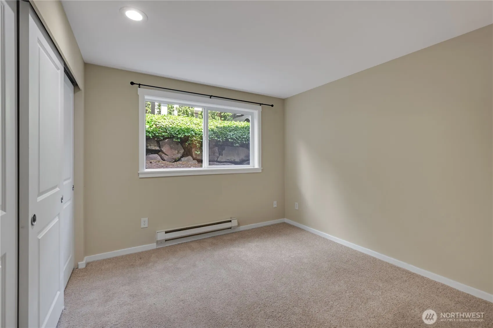 11307 NE 128th Street #G103, Kirkland, WA 98034