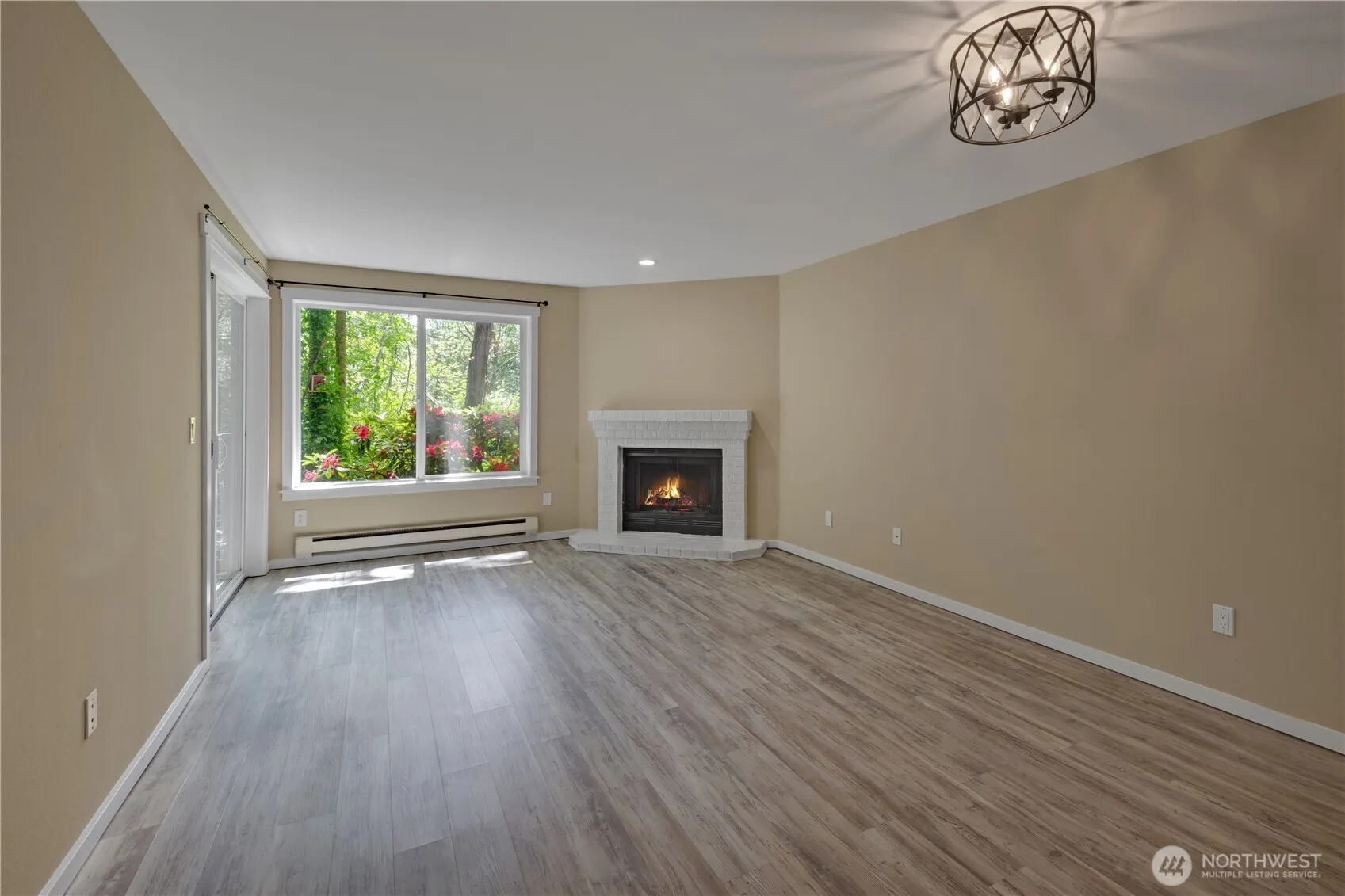 11307 NE 128th Street #G103, Kirkland, WA 98034
