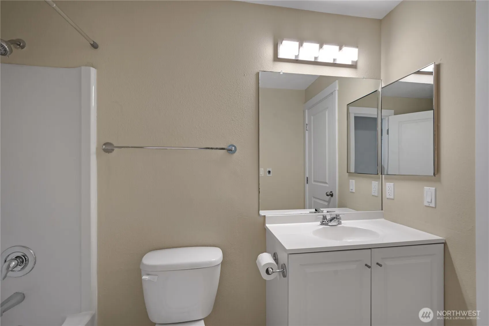 11307 NE 128th Street #G103, Kirkland, WA 98034