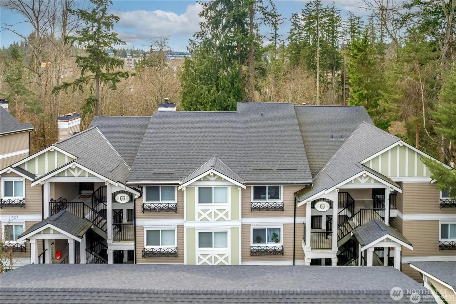 11307 NE 128th Street #G103, Kirkland, WA 98034