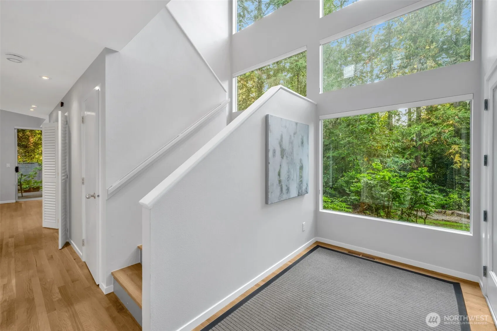 621 Bellevue Way SE, Bellevue, WA 98004