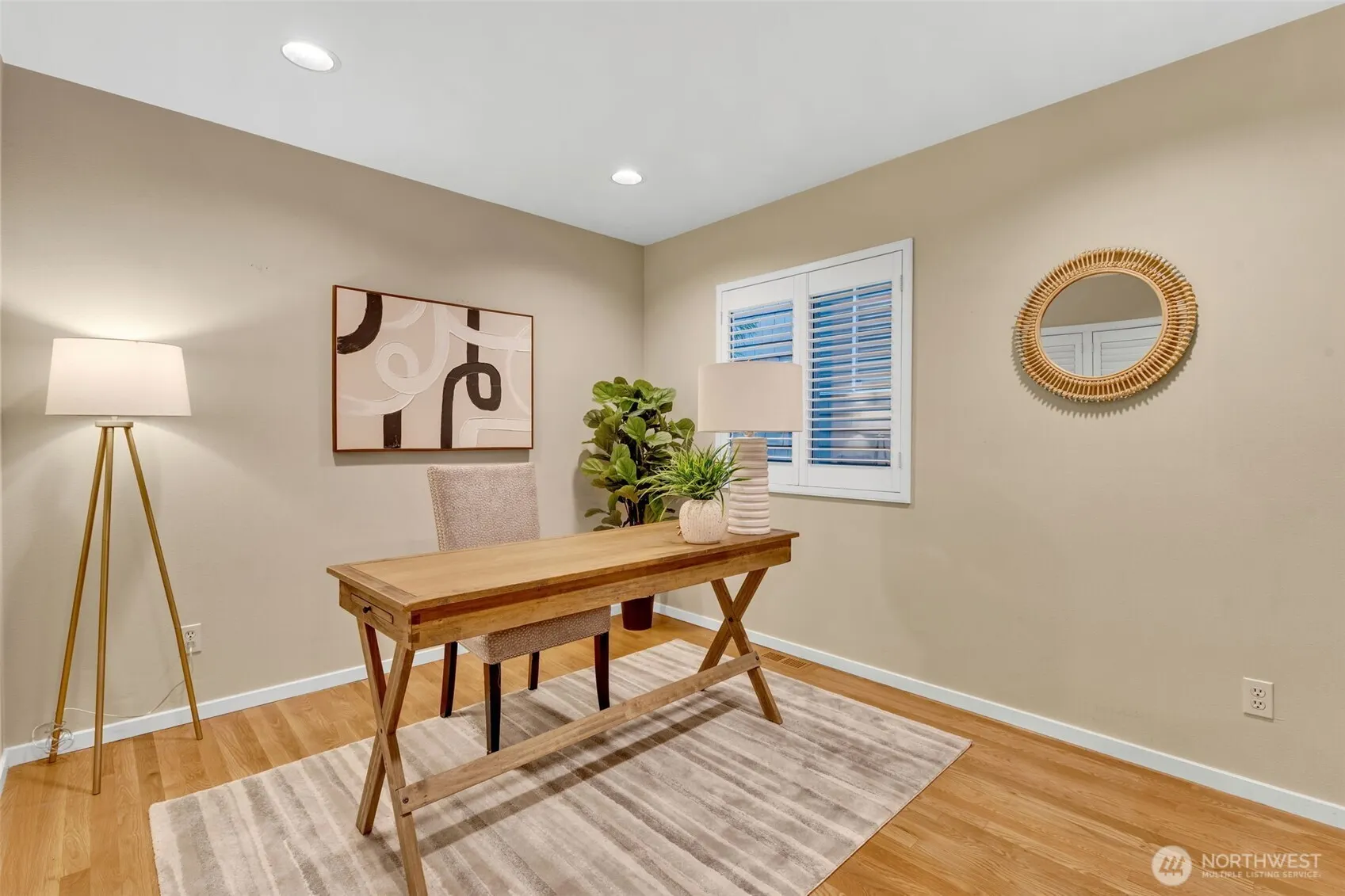 621 Bellevue Way SE, Bellevue, WA 98004