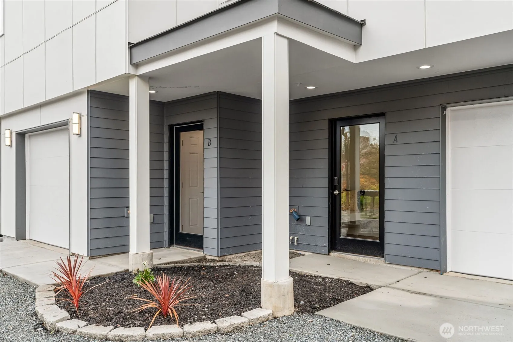 8612 37th Avenue S #A, Seattle, WA 98118