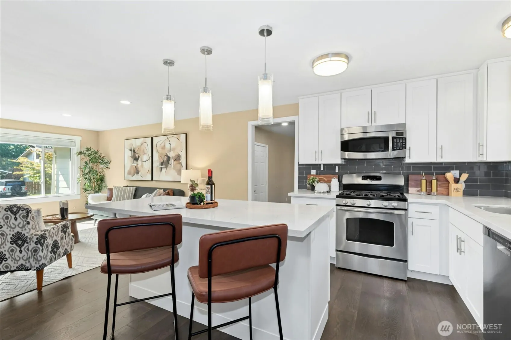 15824 NE 111th Street , Redmond, WA 98052
