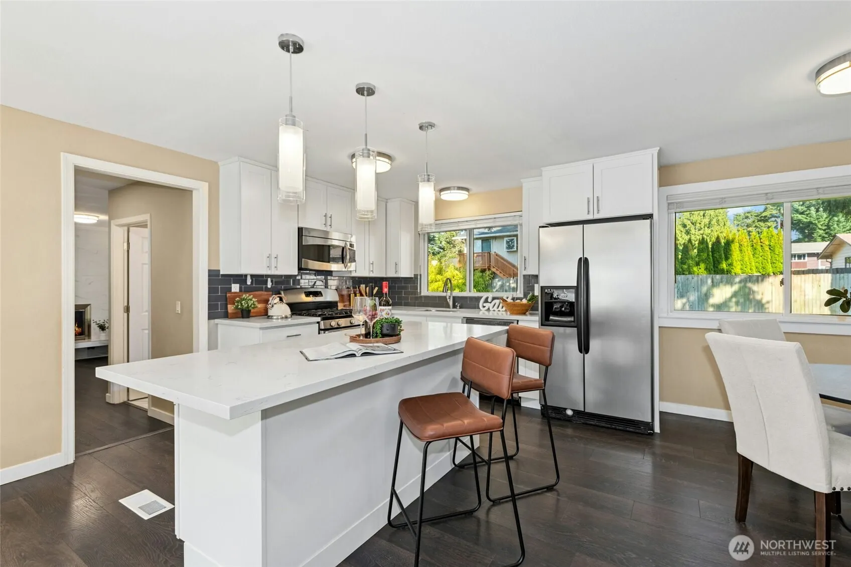 15824 NE 111th Street , Redmond, WA 98052