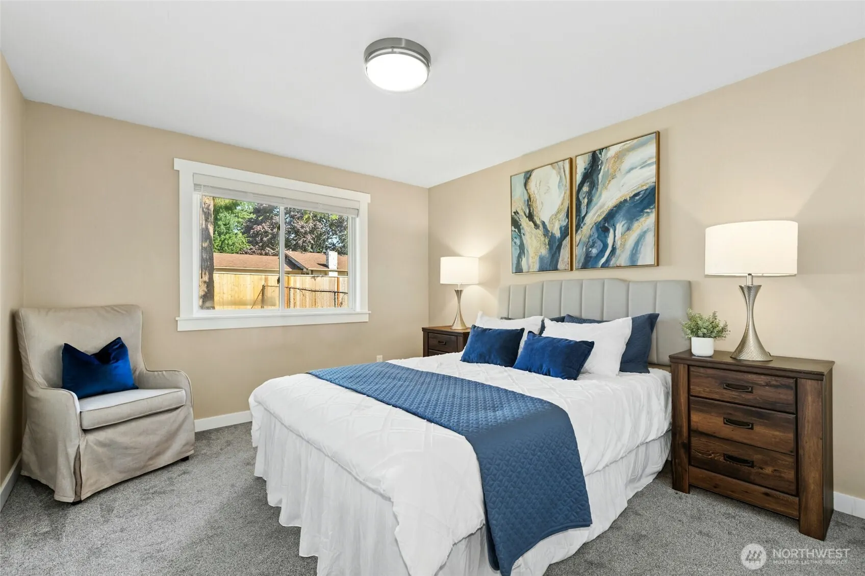 15824 NE 111th Street , Redmond, WA 98052