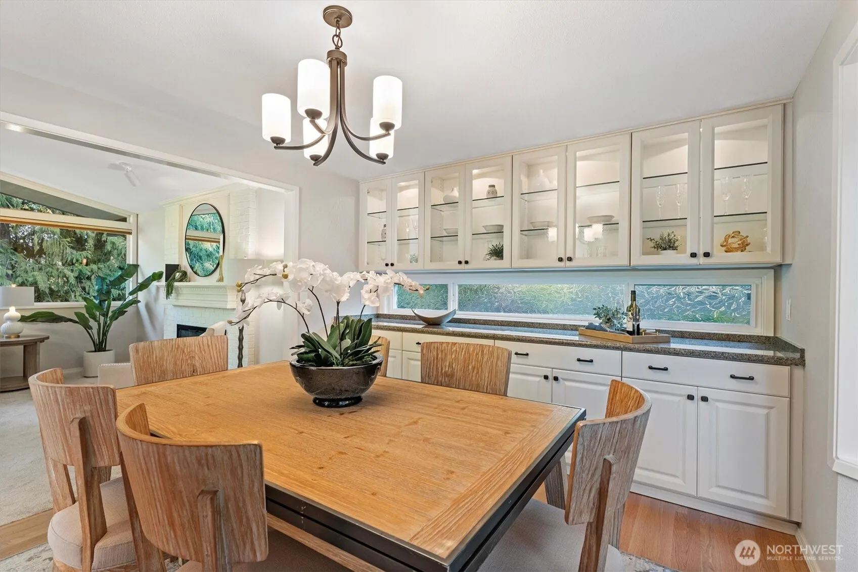 10824 SE 23rd Street , Bellevue, WA 98004