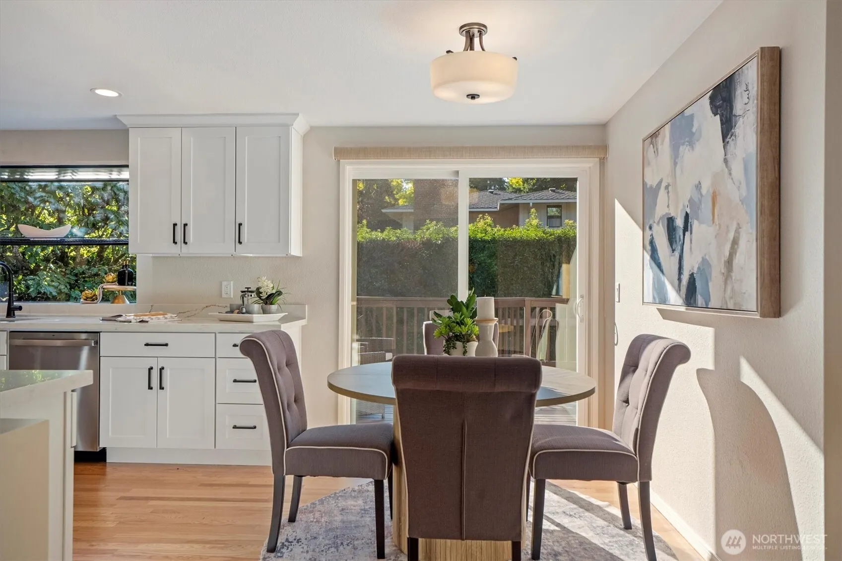 10824 SE 23rd Street , Bellevue, WA 98004