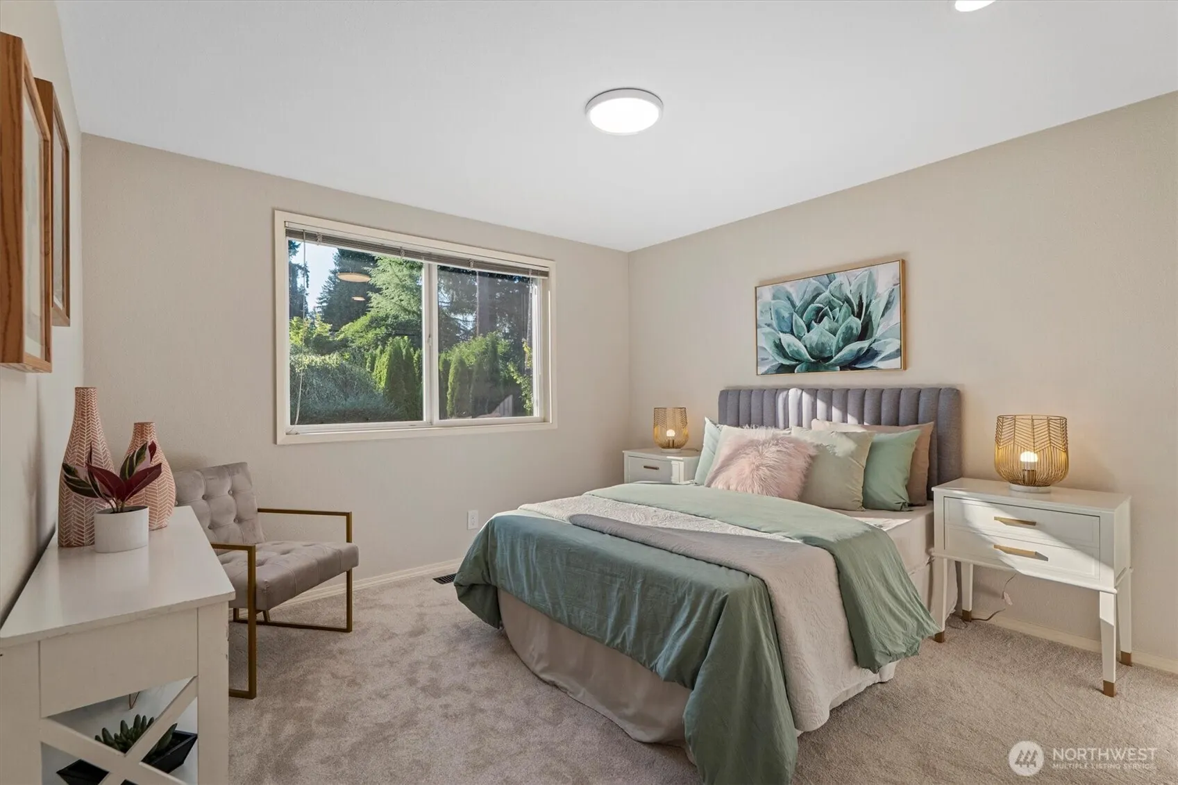 10824 SE 23rd Street , Bellevue, WA 98004