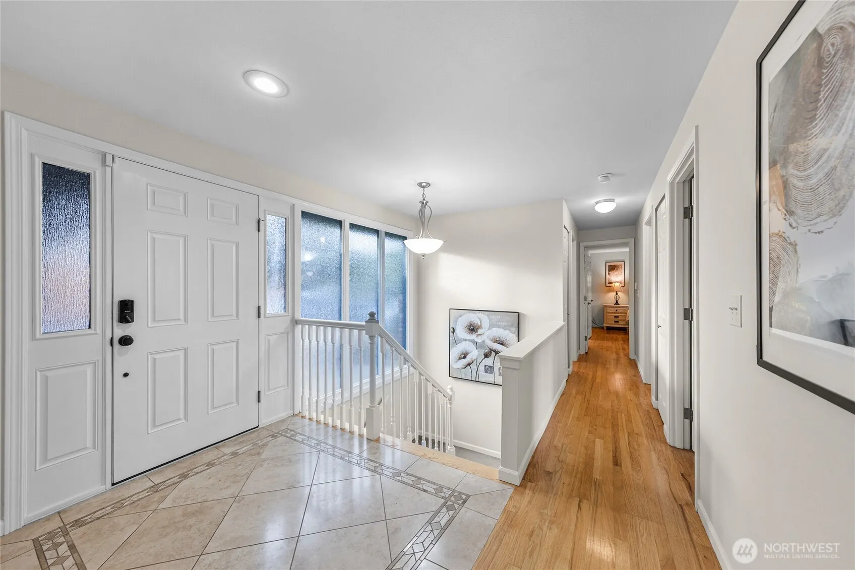 17127 NE 8th Place , Bellevue, WA 98008