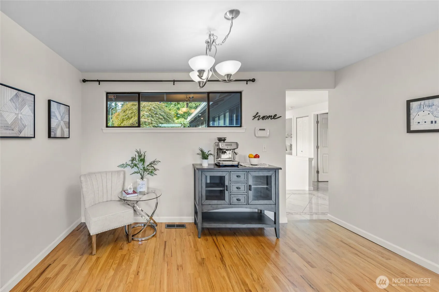 17127 NE 8th Place , Bellevue, WA 98008