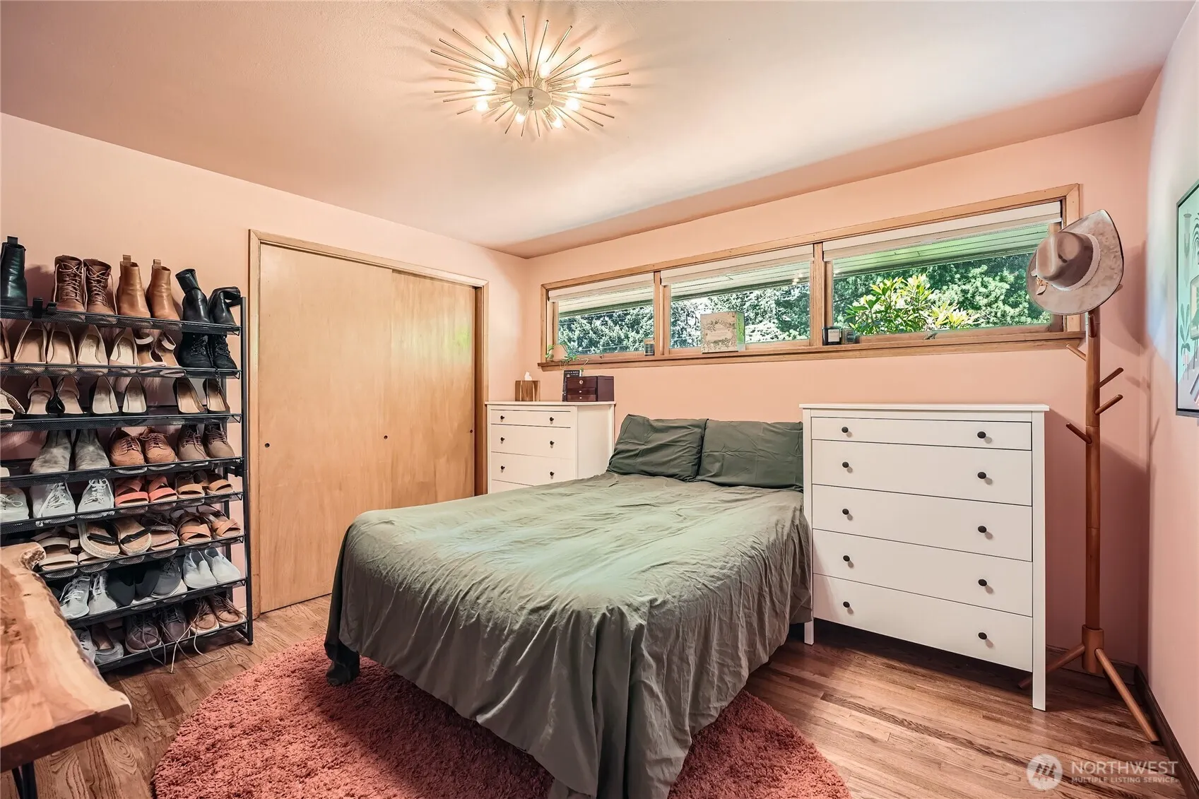 616 E Guiberson Street , Kent, WA 98030