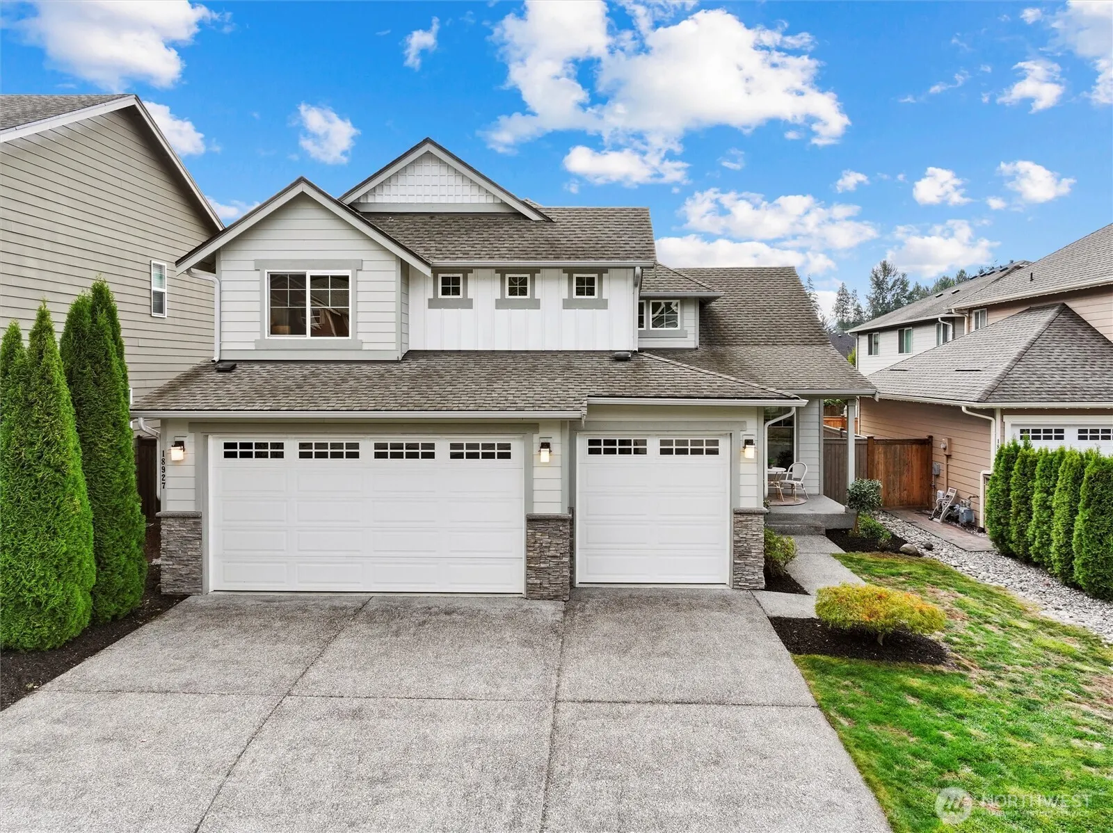 18927 10th Dr SE , Bothell, WA 98012