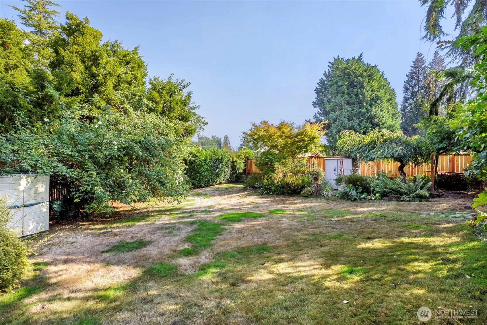 12832 NE 84th Street , Kirkland, WA 98033