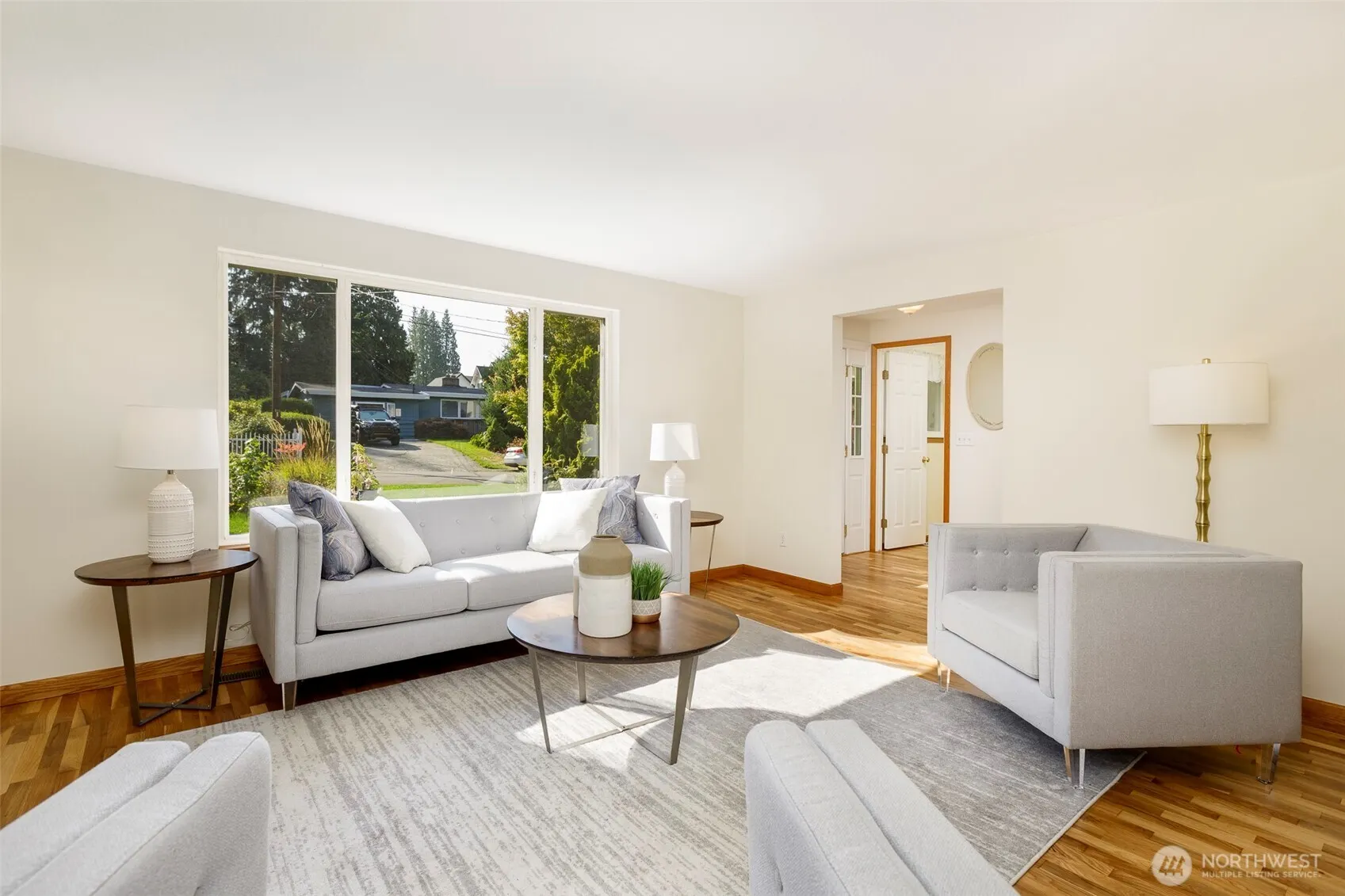12832 NE 84th Street , Kirkland, WA 98033