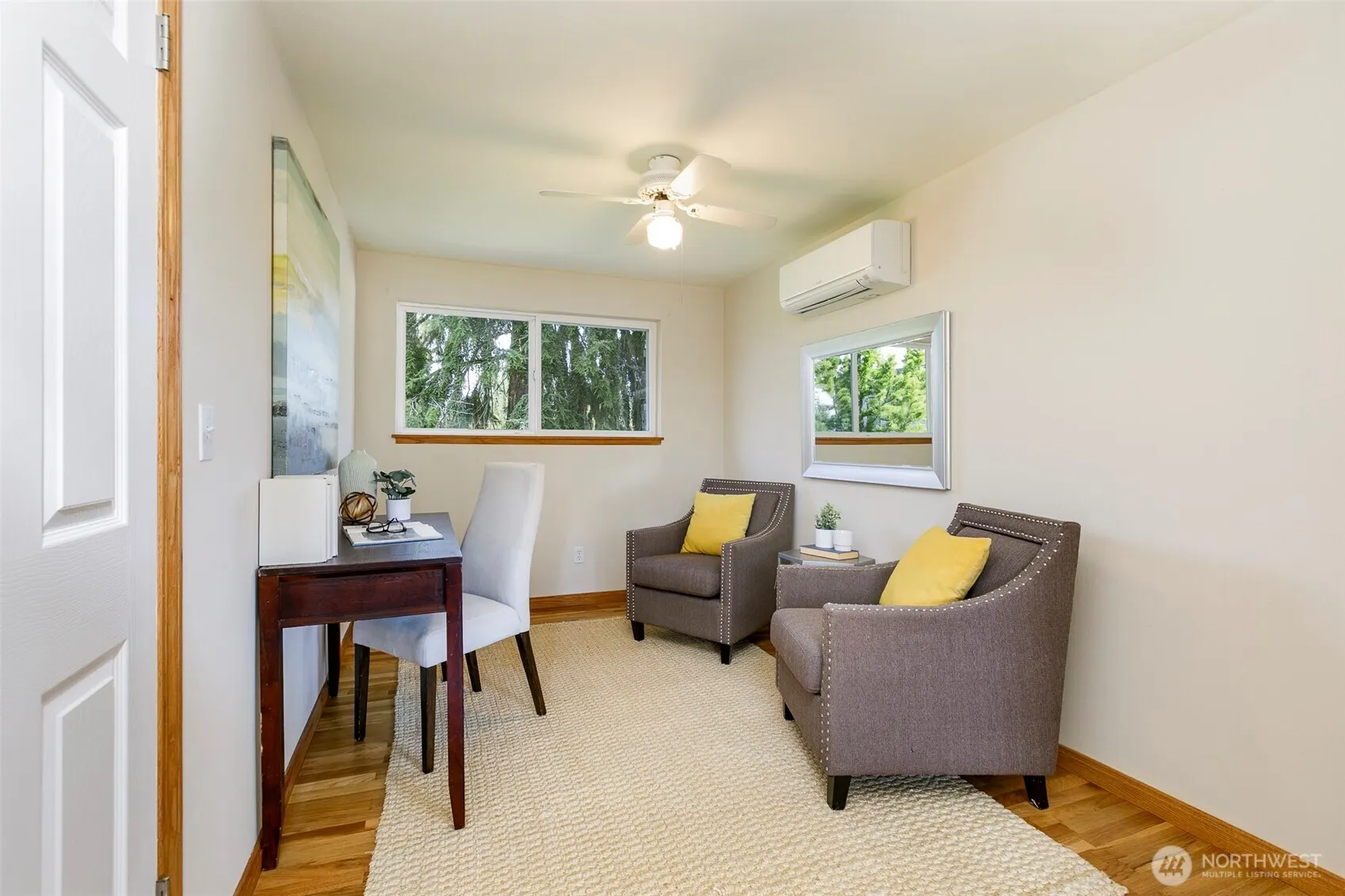 12832 NE 84th Street , Kirkland, WA 98033