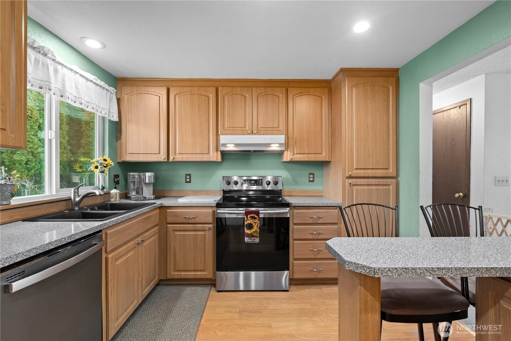 21826 123rd Place SE, Kent, WA 98031-9642
