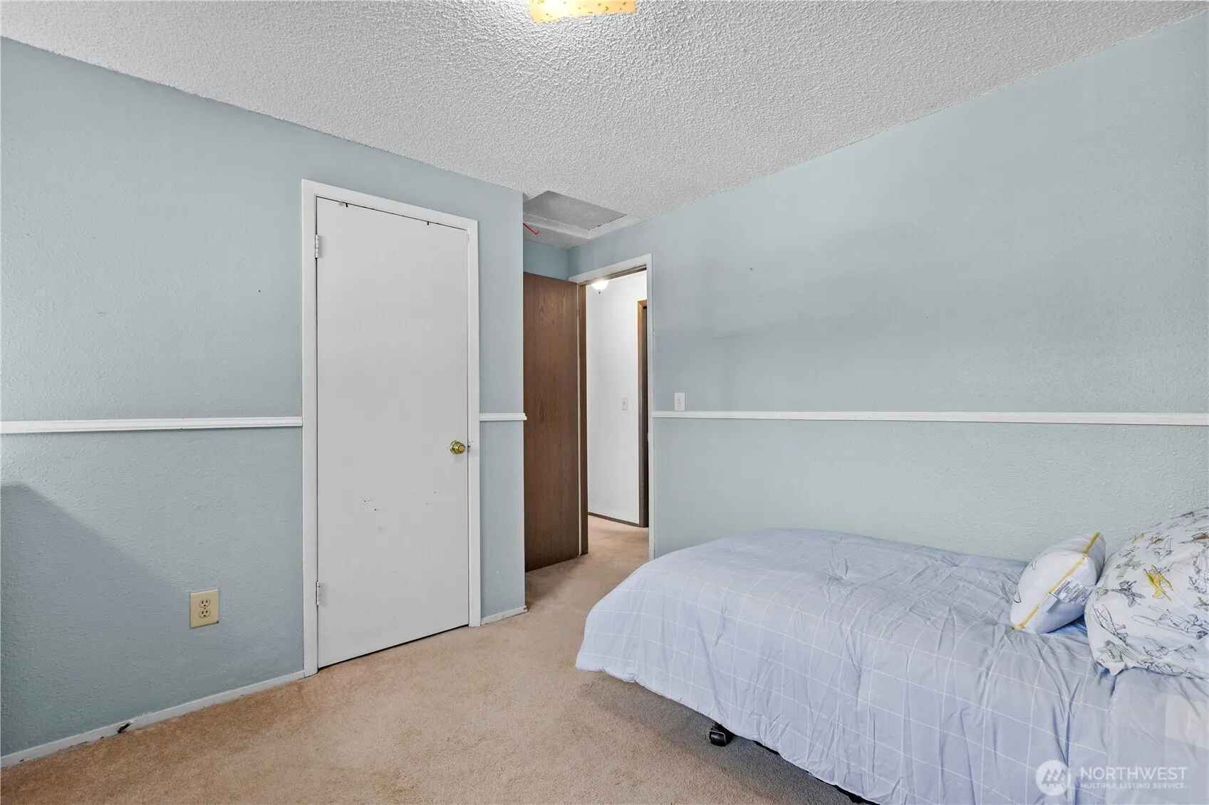 21826 123rd Place SE, Kent, WA 98031-9642