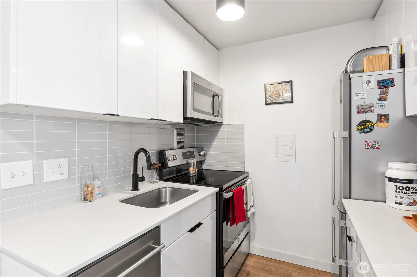 800 Queen Anne Avenue N, Seattle, WA 98109