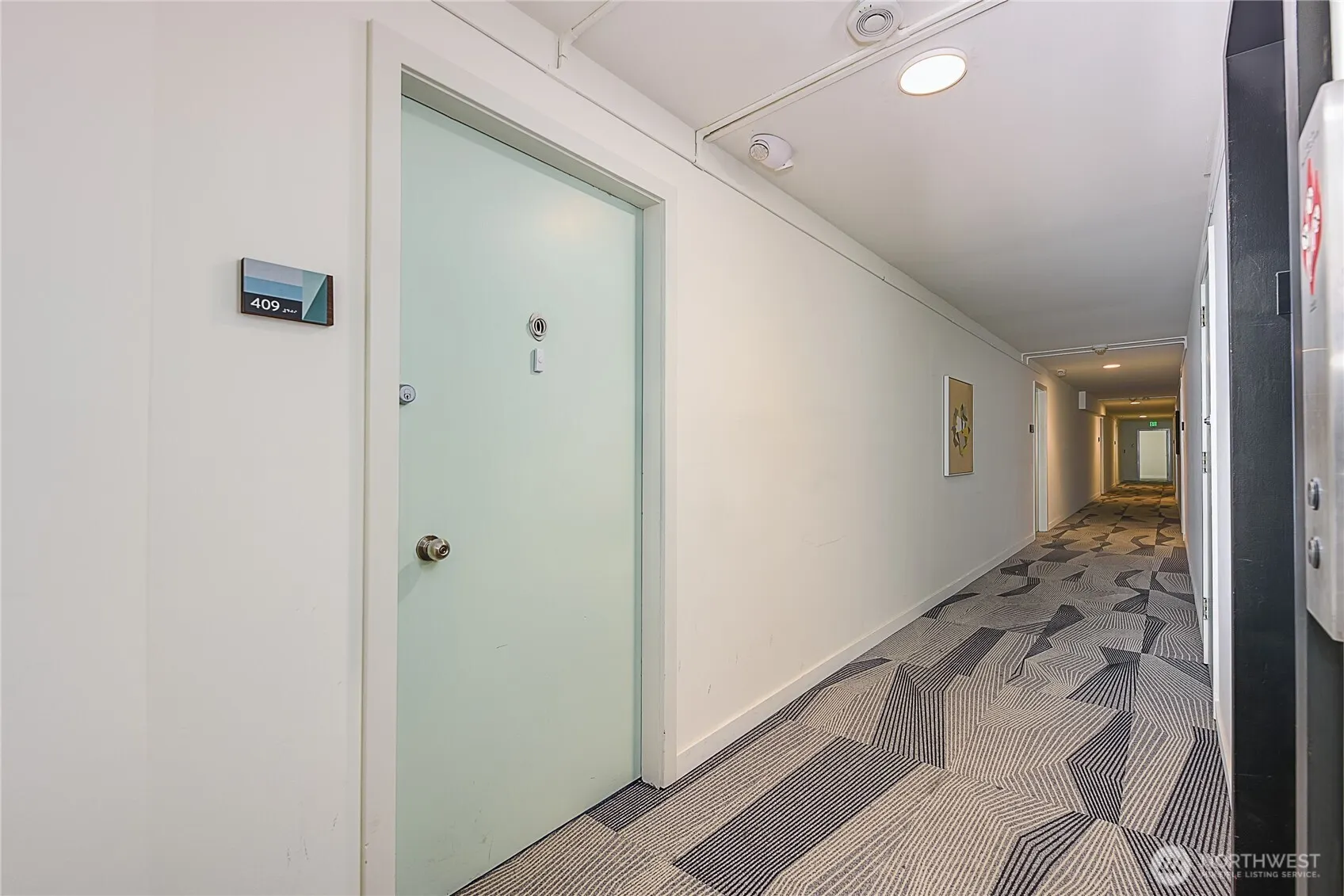 800 Queen Anne Avenue N, Seattle, WA 98109