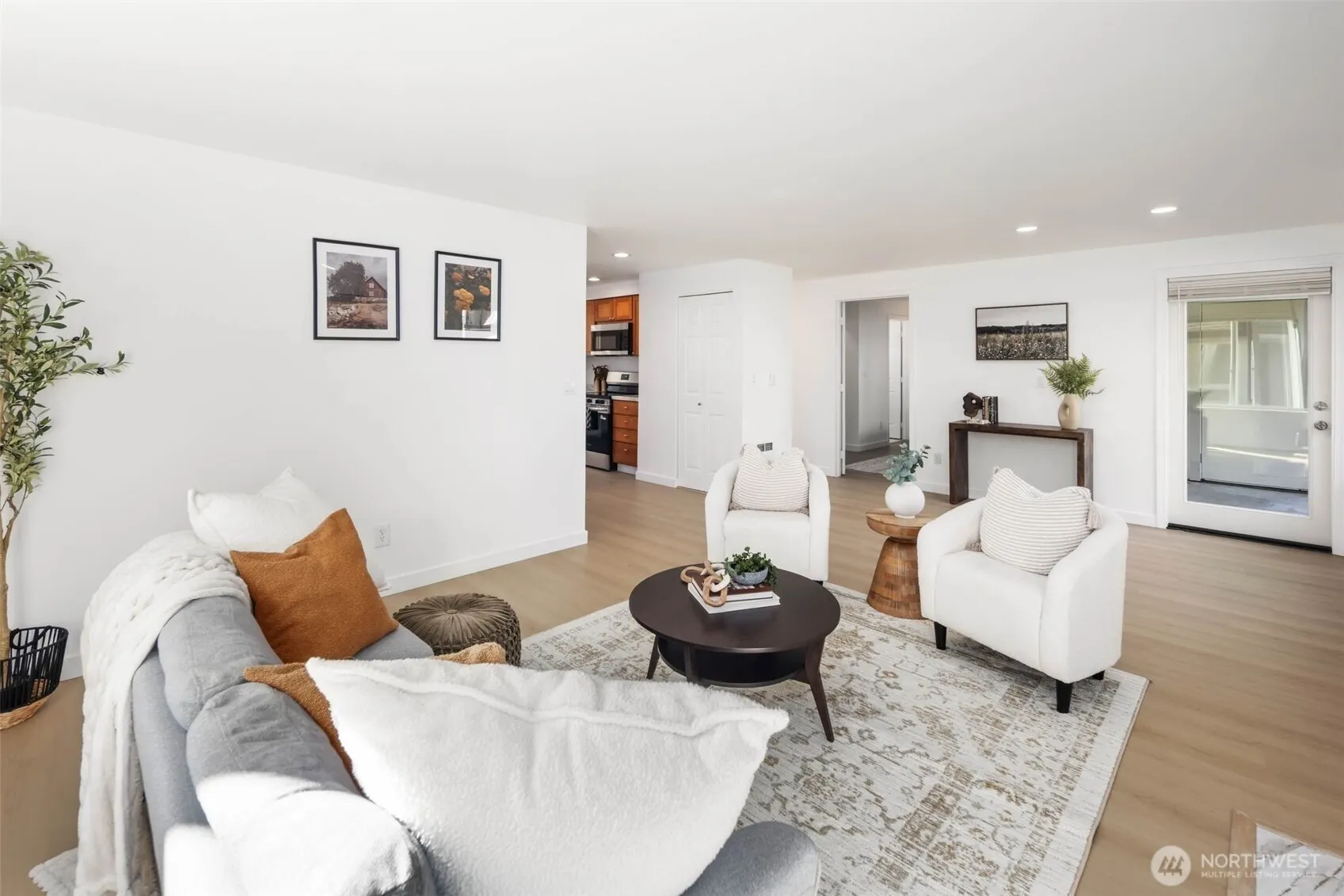 26331 116th Avenue SE #G104, Kent, WA 98030