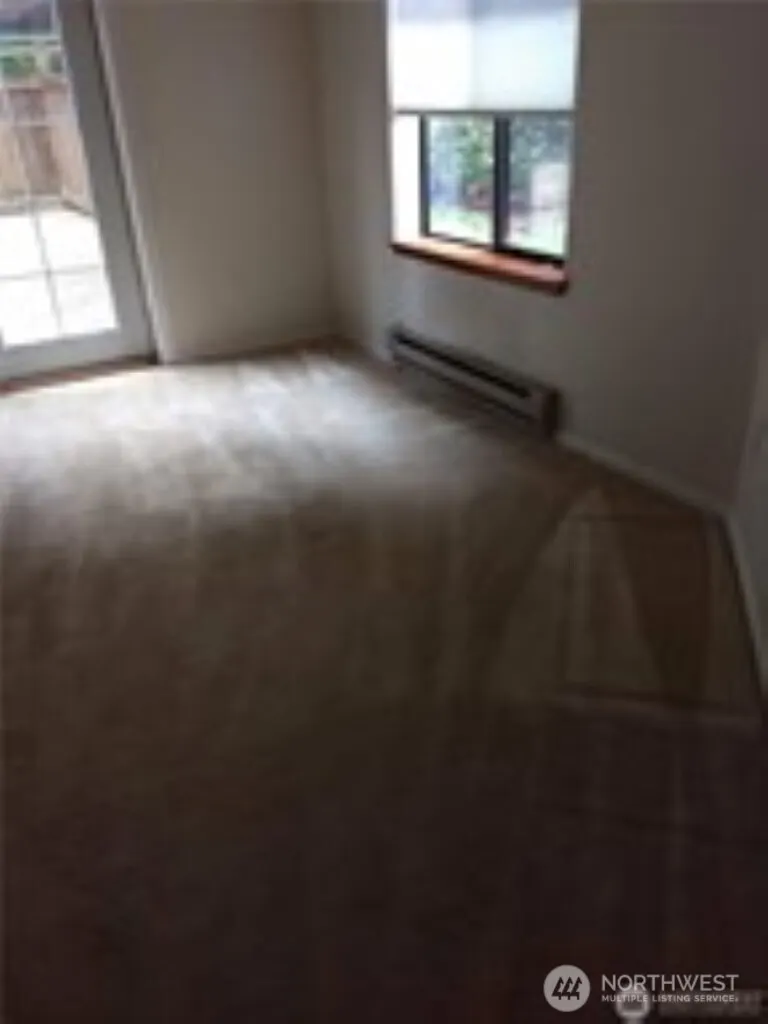 285 SE Croston Lane #A, Issaquah, WA 98027