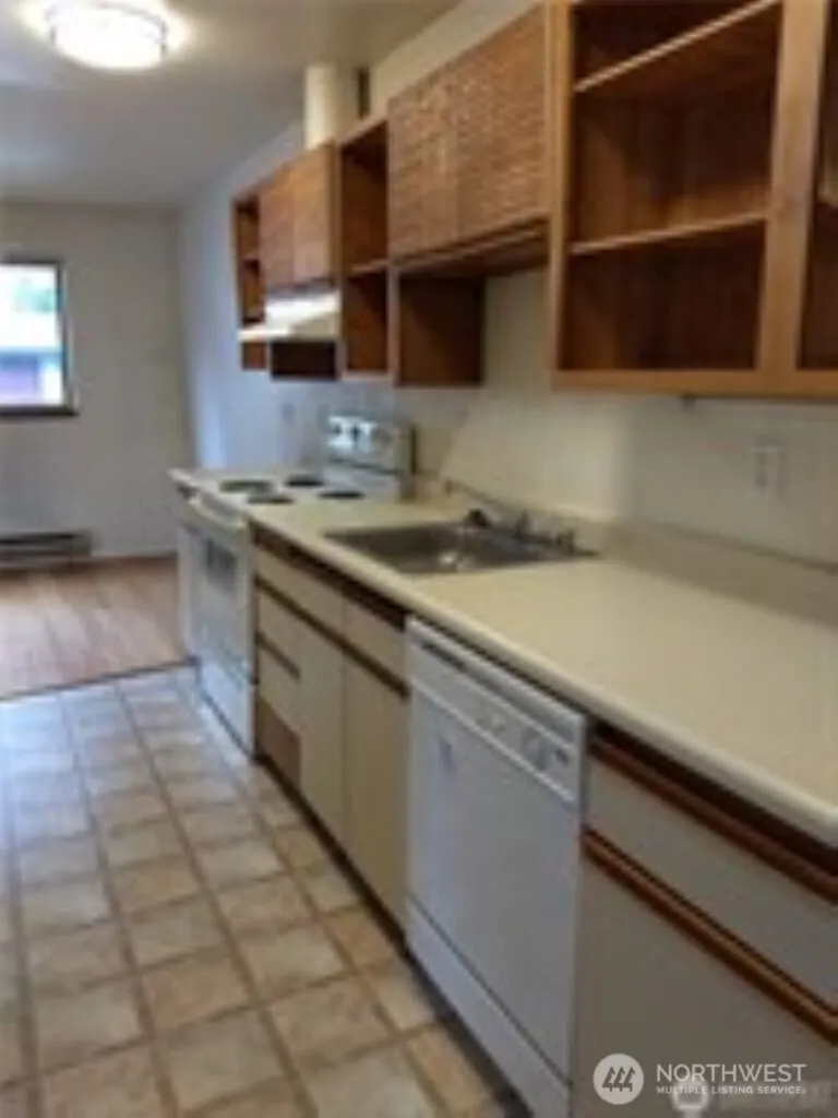 285 SE Croston Lane #A, Issaquah, WA 98027