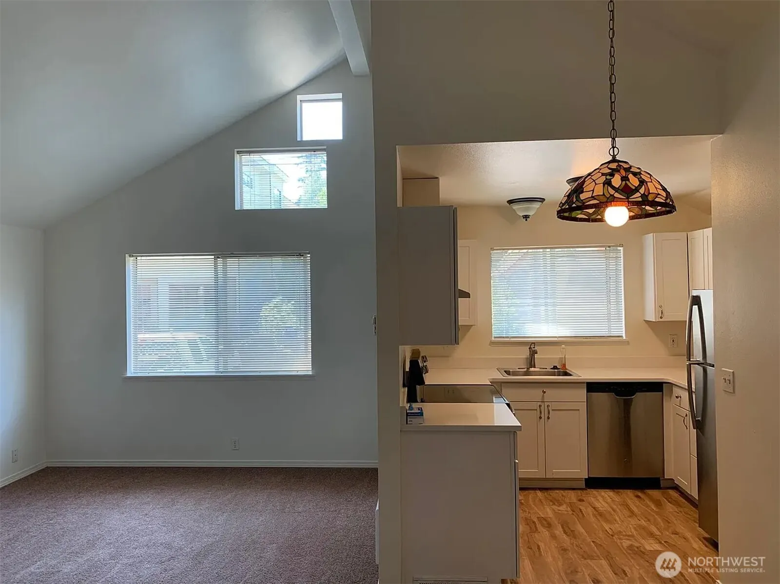 5229 Fauntleroy Way SW, Seattle, WA 98136