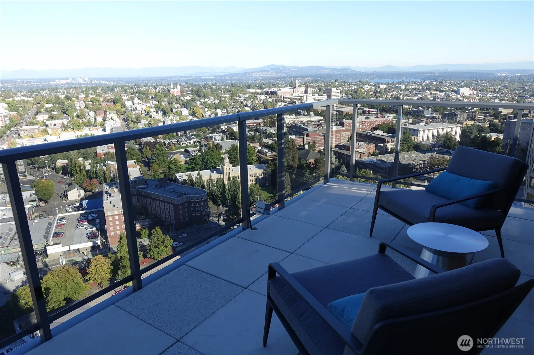 1321 Seneca Street #1404, Seattle, WA 98101
