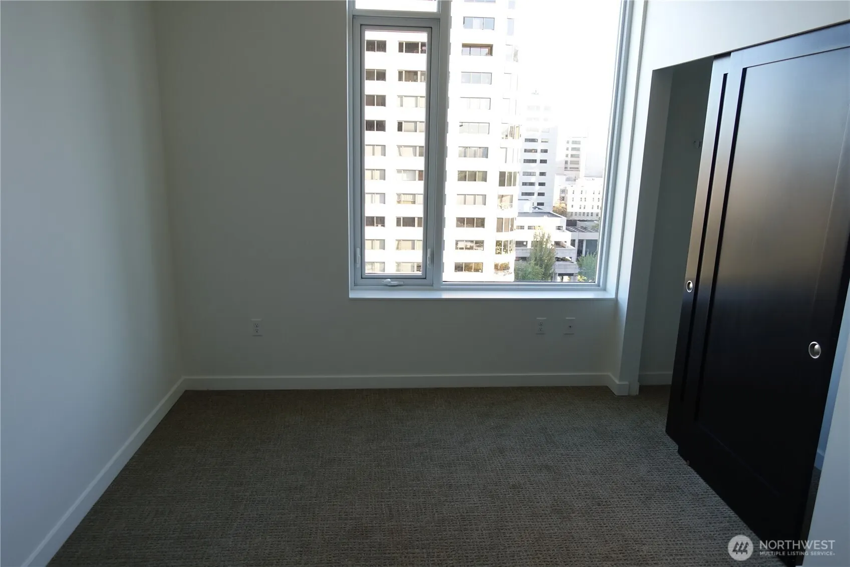 1321 Seneca Street #1404, Seattle, WA 98101