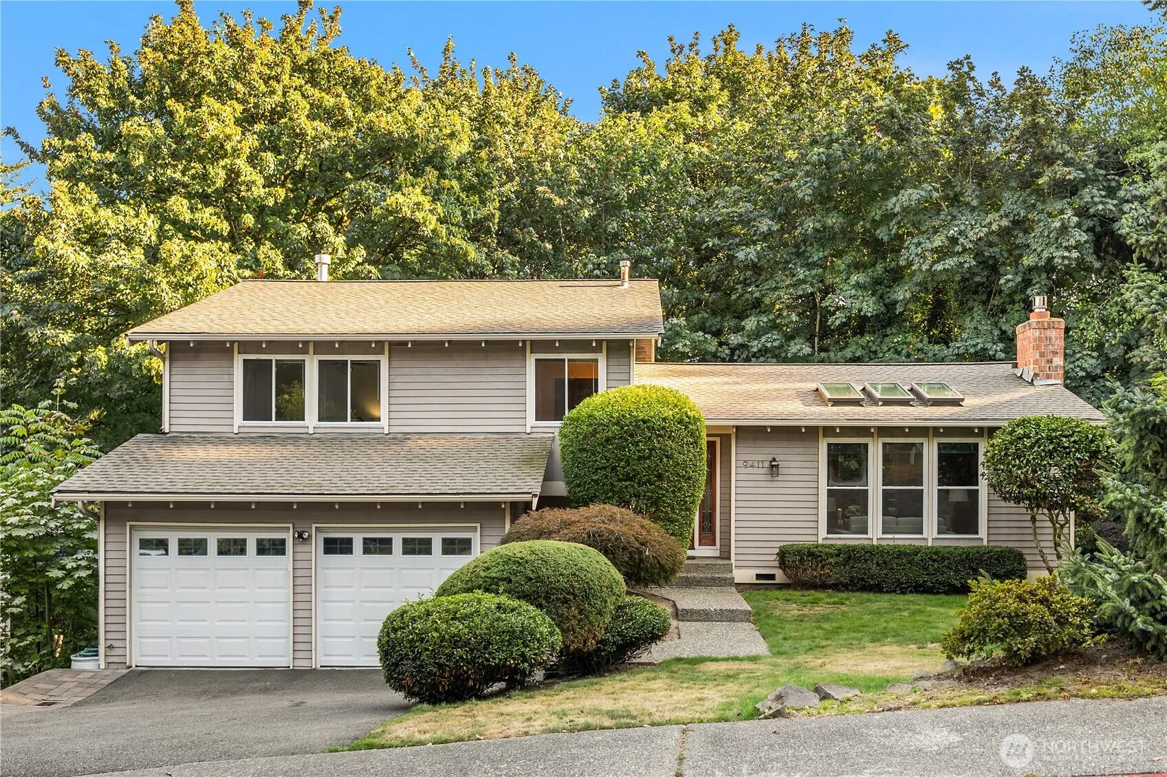9411 NE 139th Street , Kirkland, WA 98034