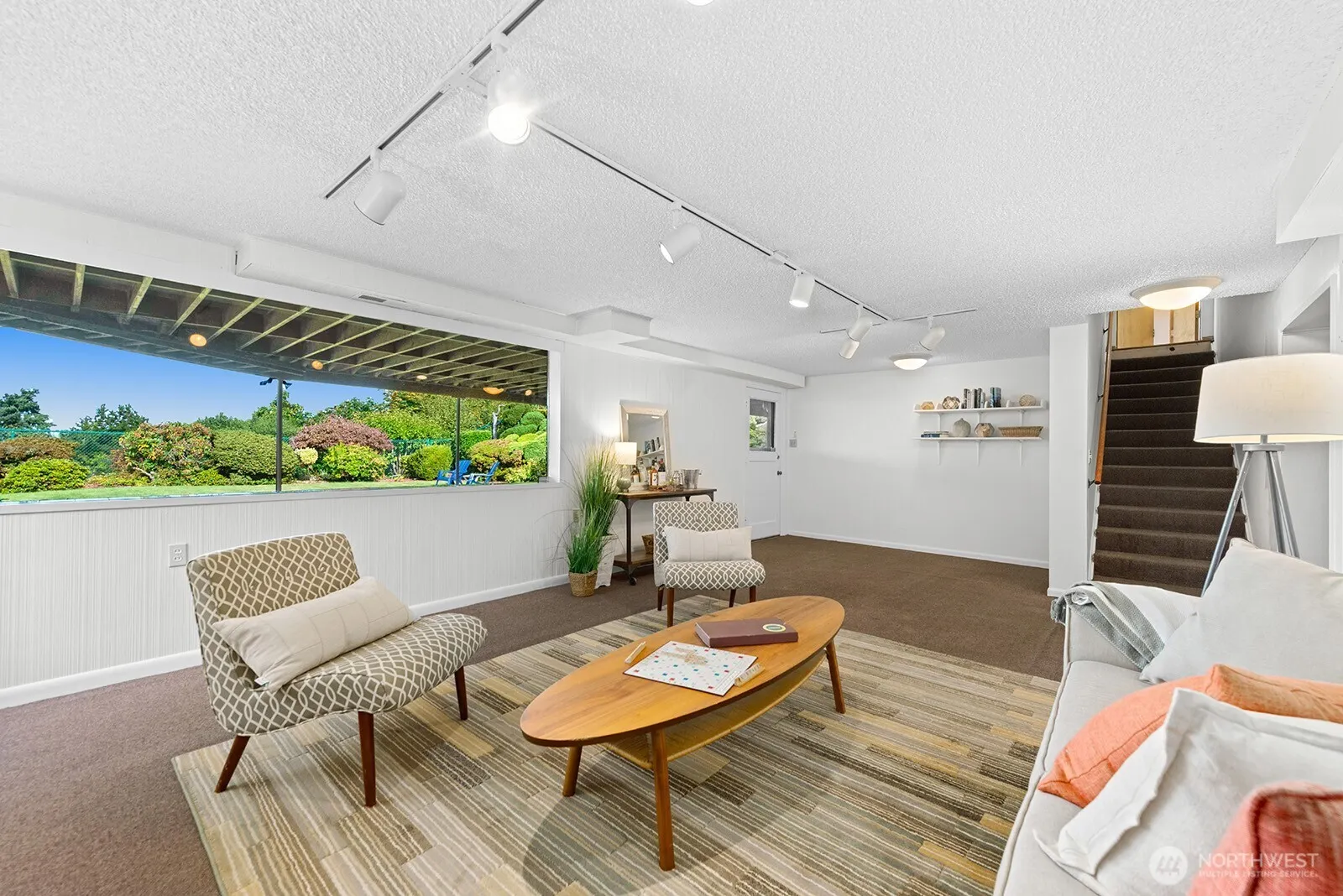 8877 42nd Avenue SW, Seattle, WA 98136