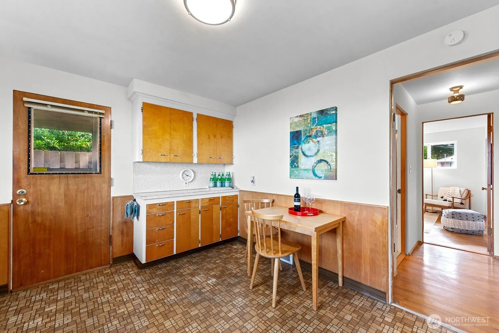 8877 42nd Avenue SW, Seattle, WA 98136