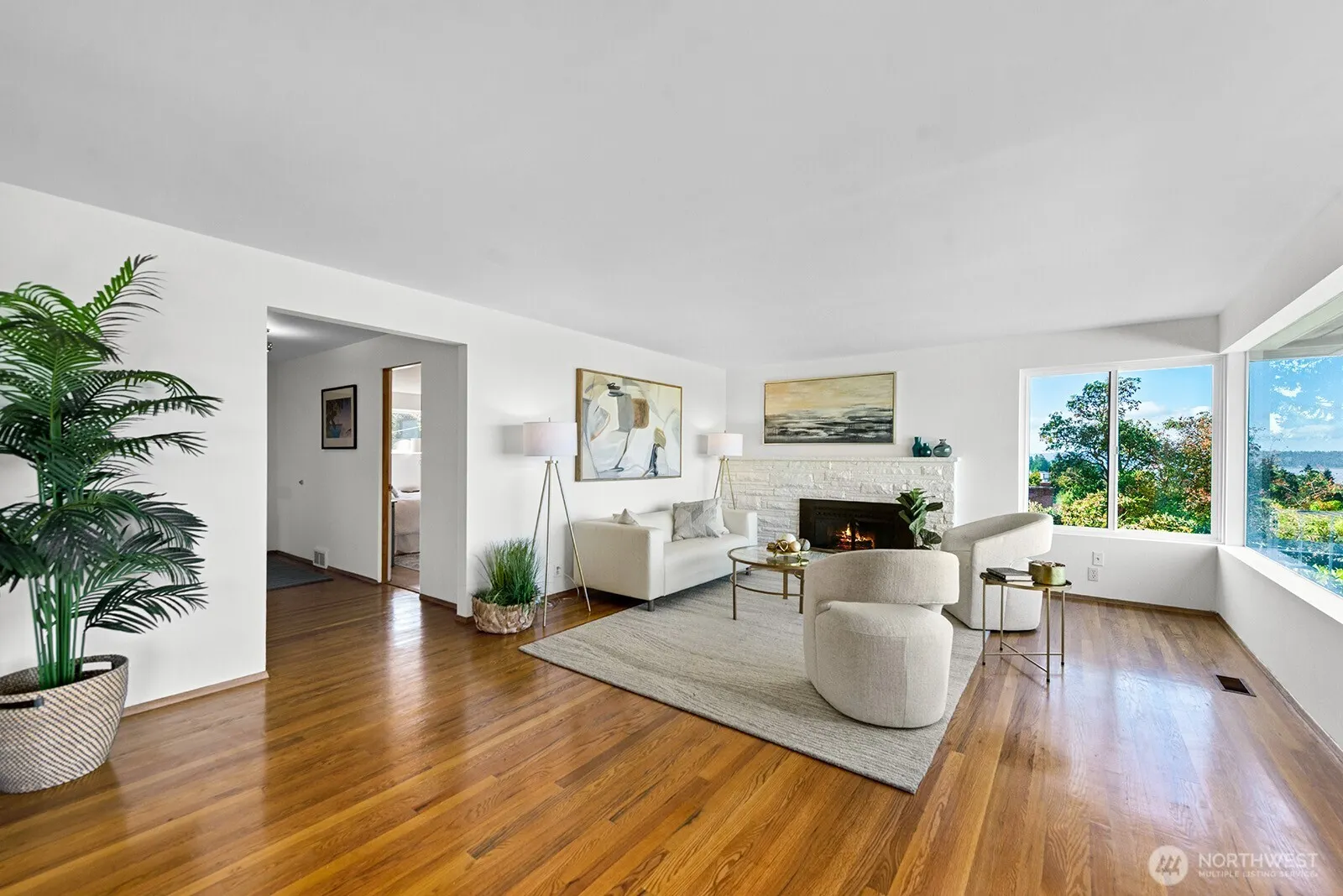 8877 42nd Avenue SW, Seattle, WA 98136