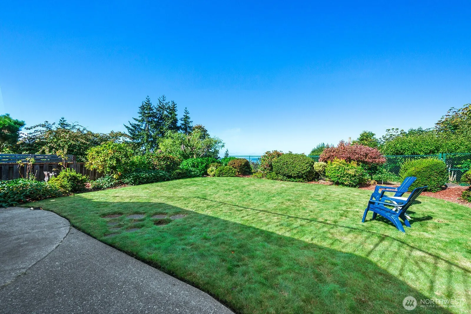 8877 42nd Avenue SW, Seattle, WA 98136