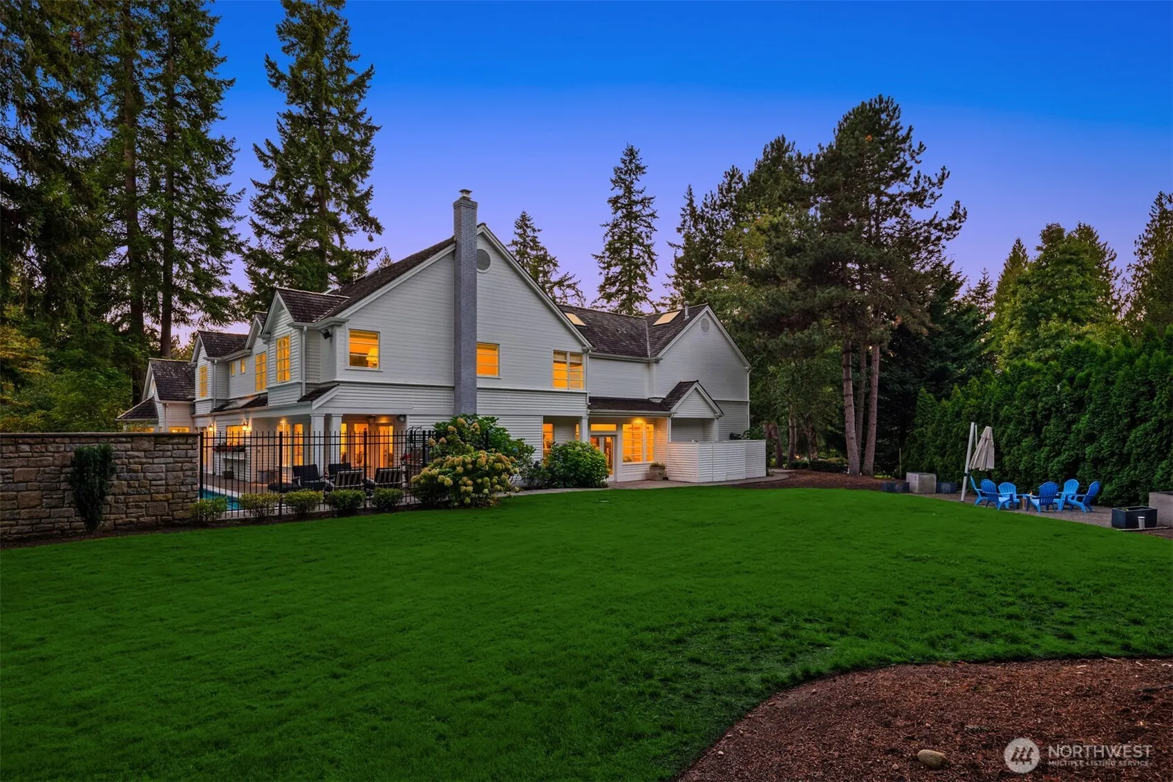 7112 204th Drive NE, Redmond, WA 98053-4728
