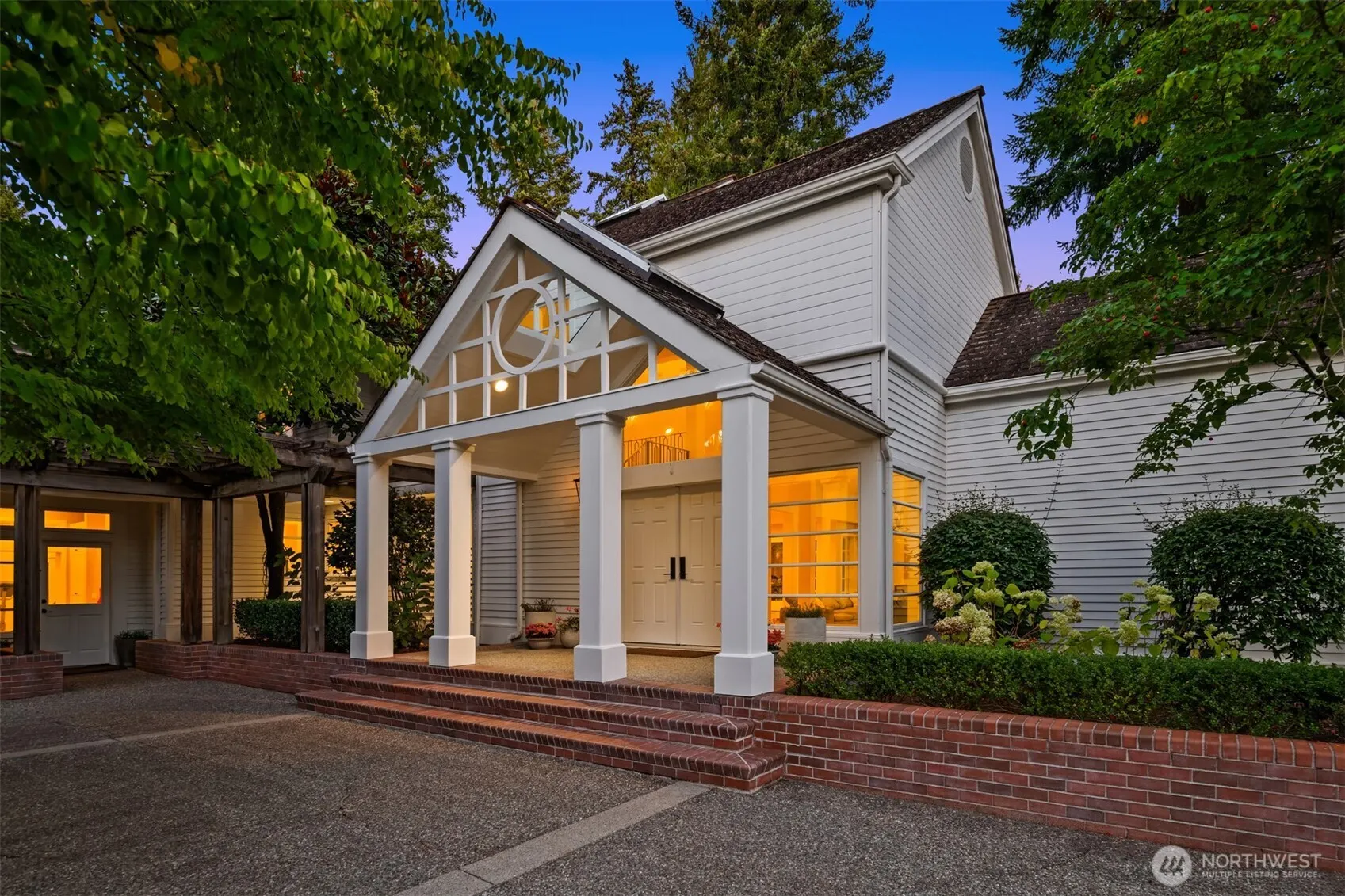 7112 204th Drive NE, Redmond, WA 98053-4728