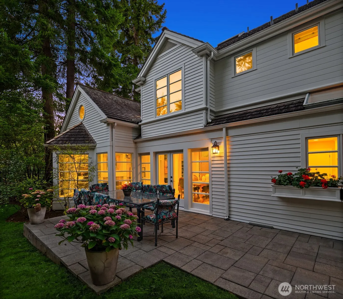 7112 204th Drive NE, Redmond, WA 98053-4728