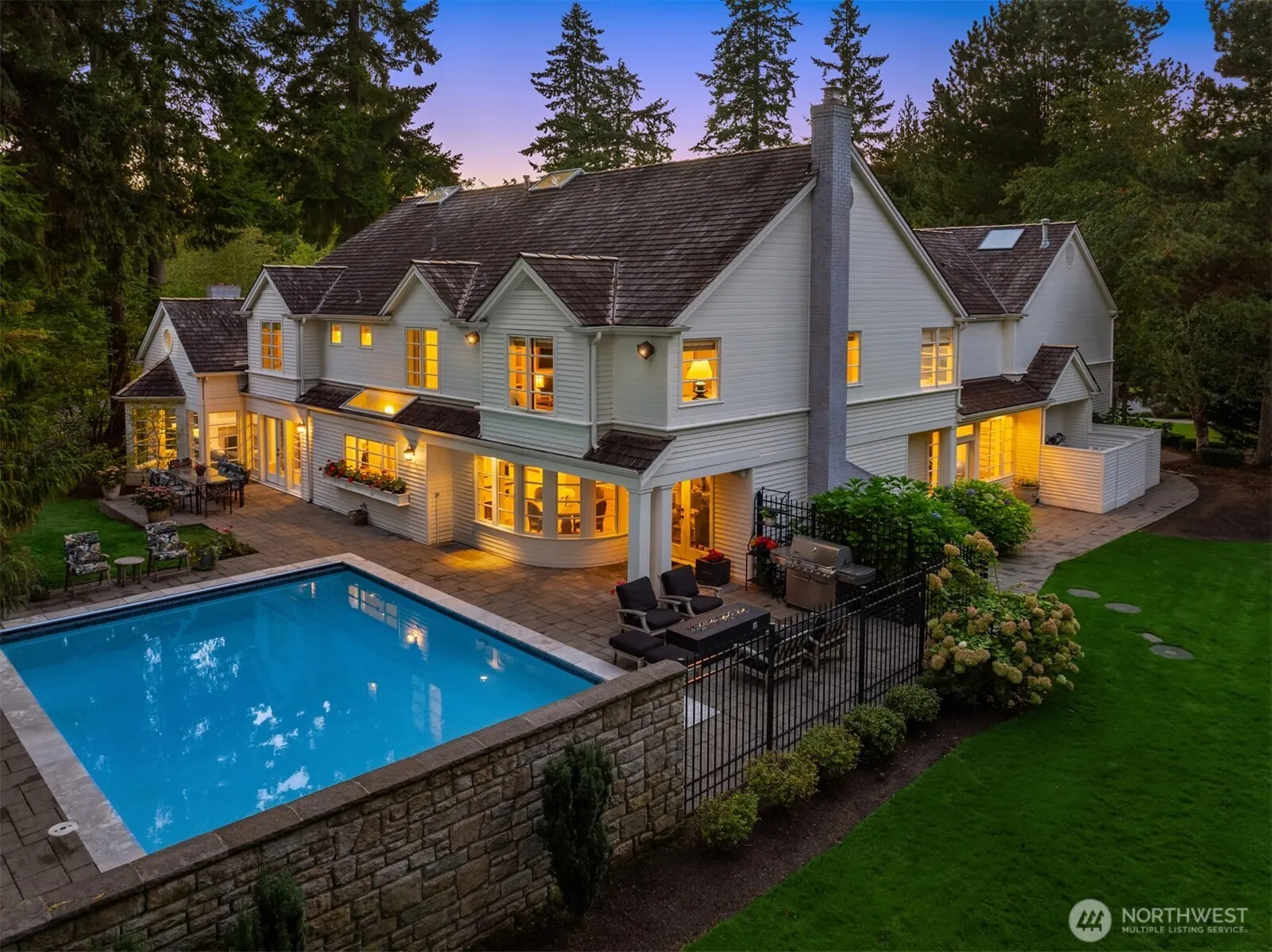 7112 204th Drive NE, Redmond, WA 98053-4728