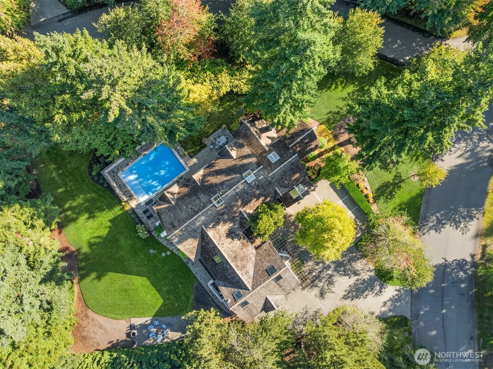 7112 204th Drive NE, Redmond, WA 98053-4728