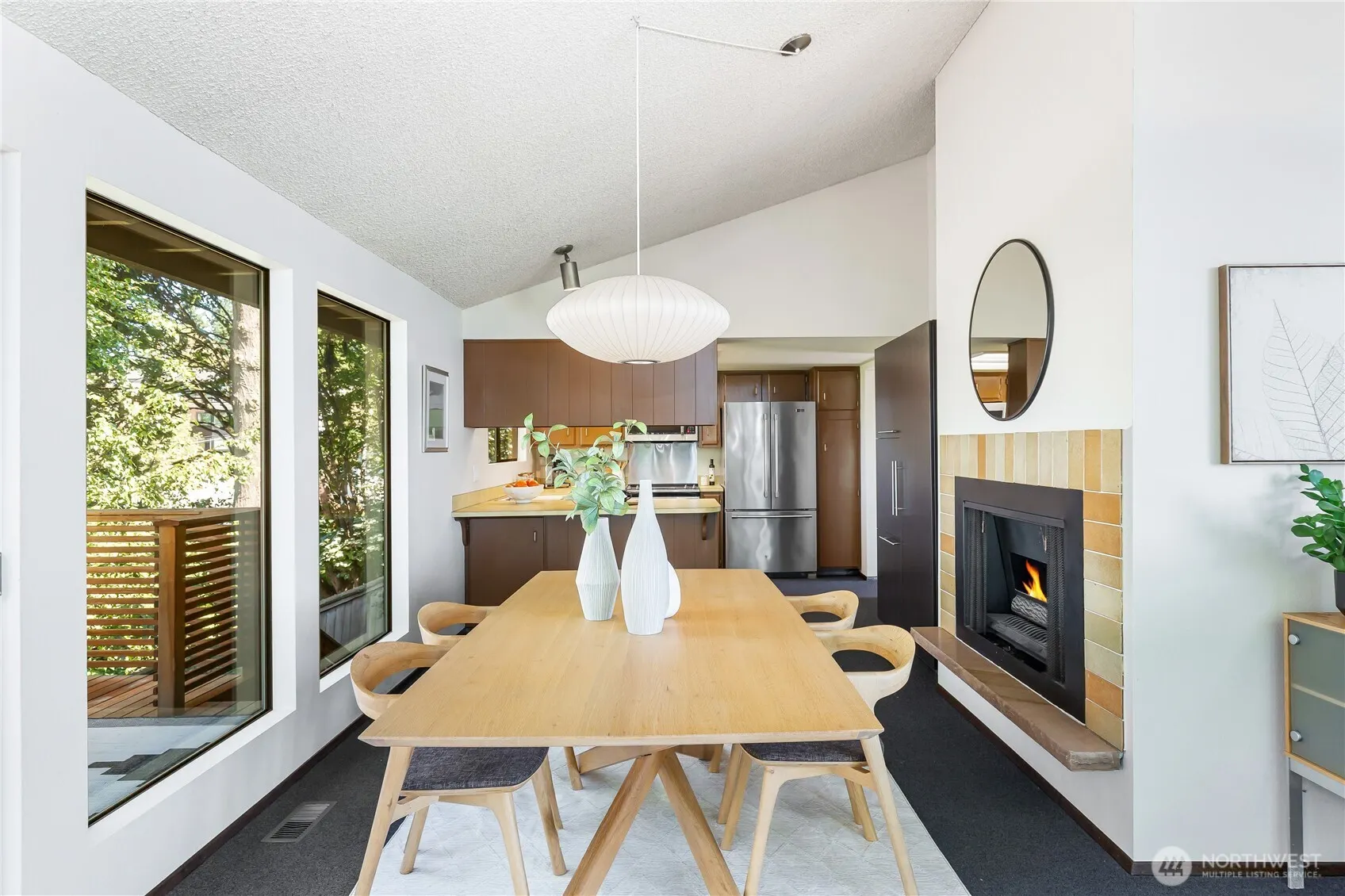 2604 12th Avenue W, Seattle, WA 98119