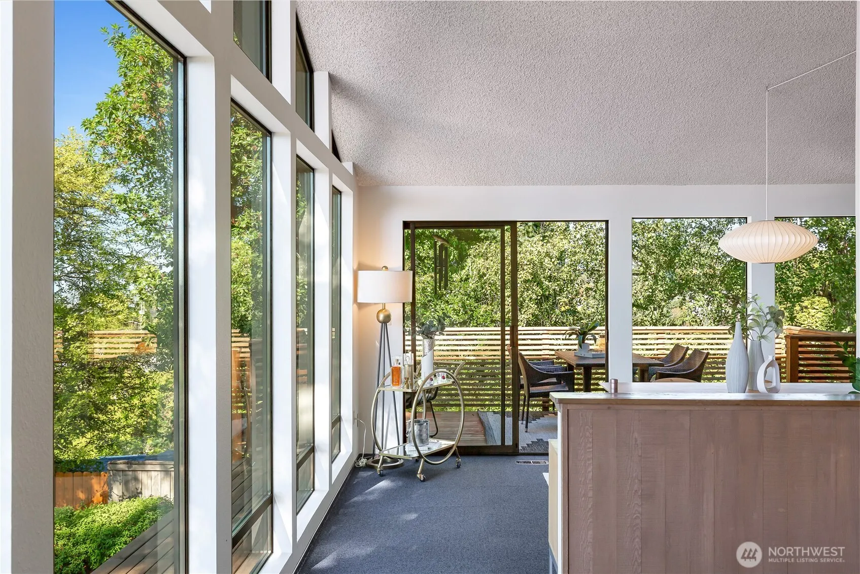 2604 12th Avenue W, Seattle, WA 98119