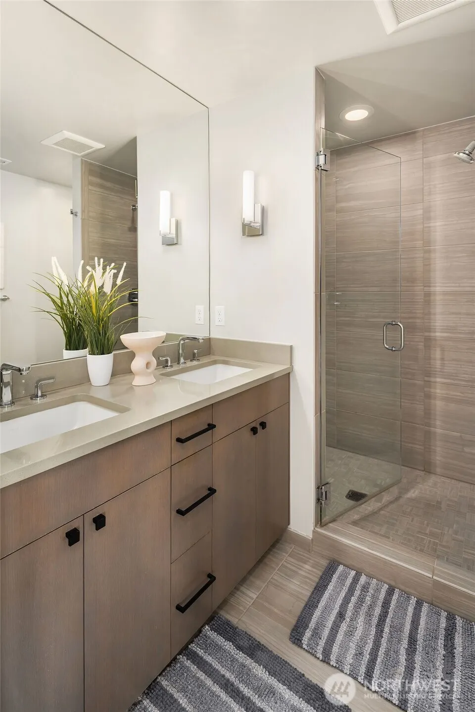 2840 Fairview Avenue E, Seattle, WA 98102