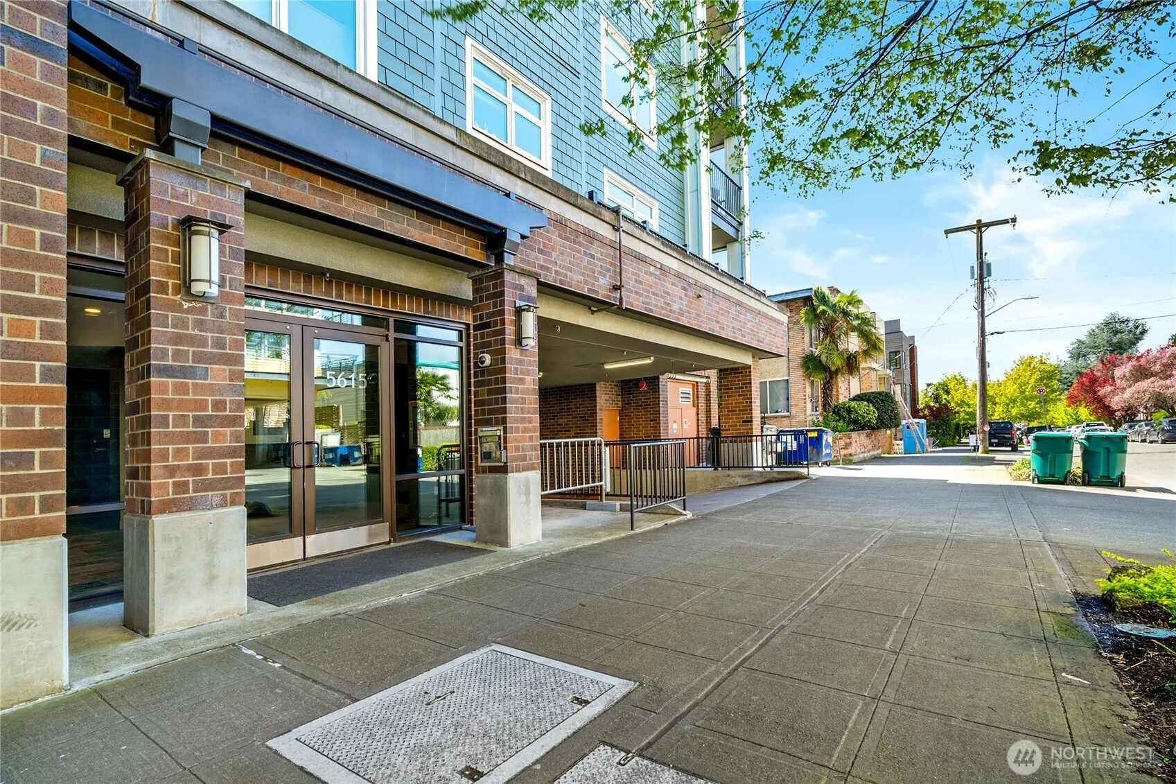 5615 24th Avenue NW #24, Seattle, WA 98107