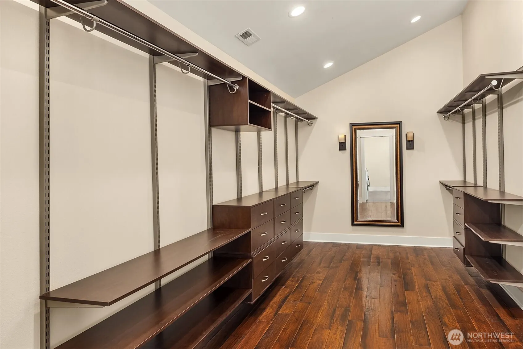 1016 NE 95th Street , Seattle, WA 98115