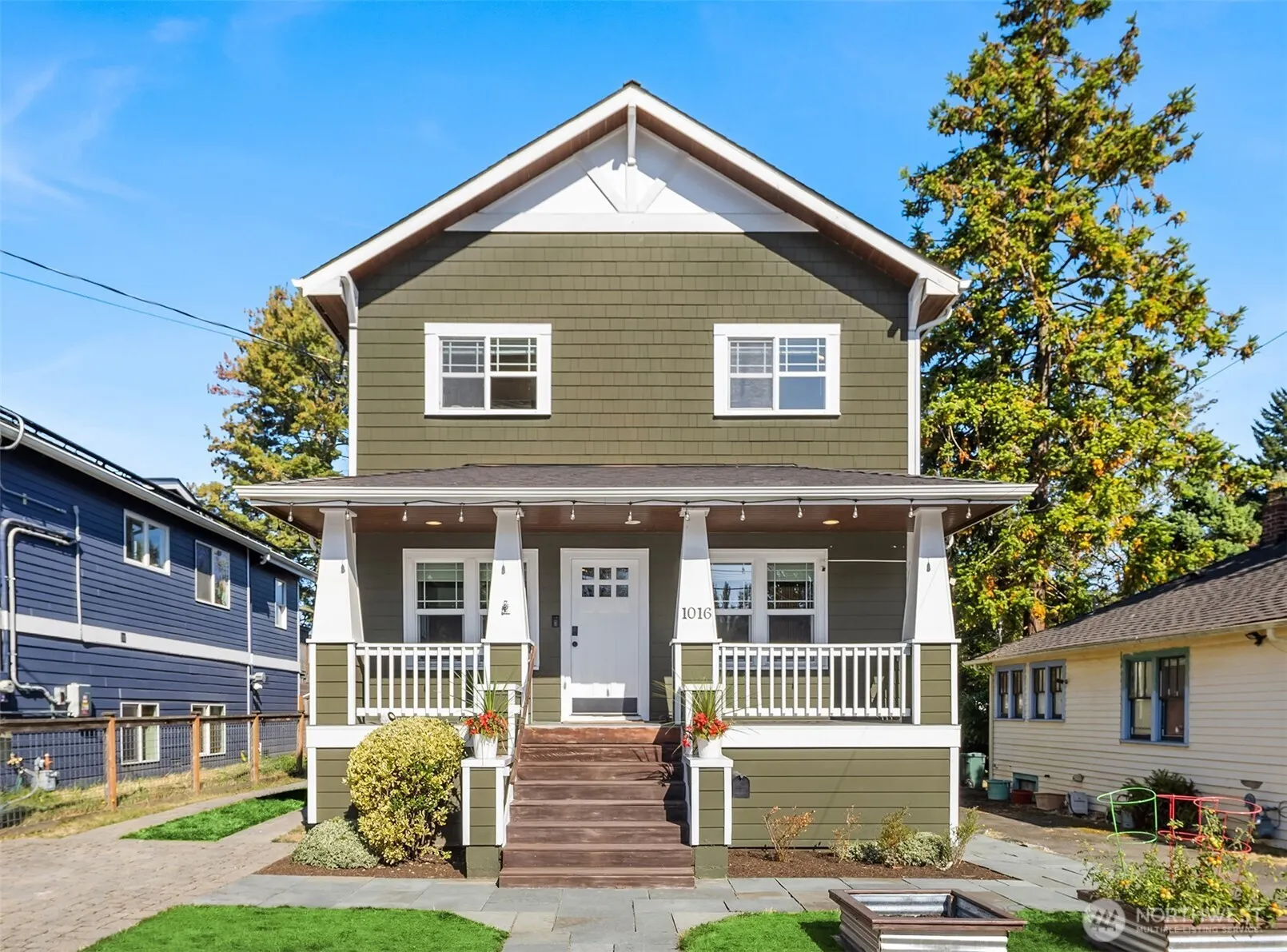 1016 NE 95th Street , Seattle, WA 98115