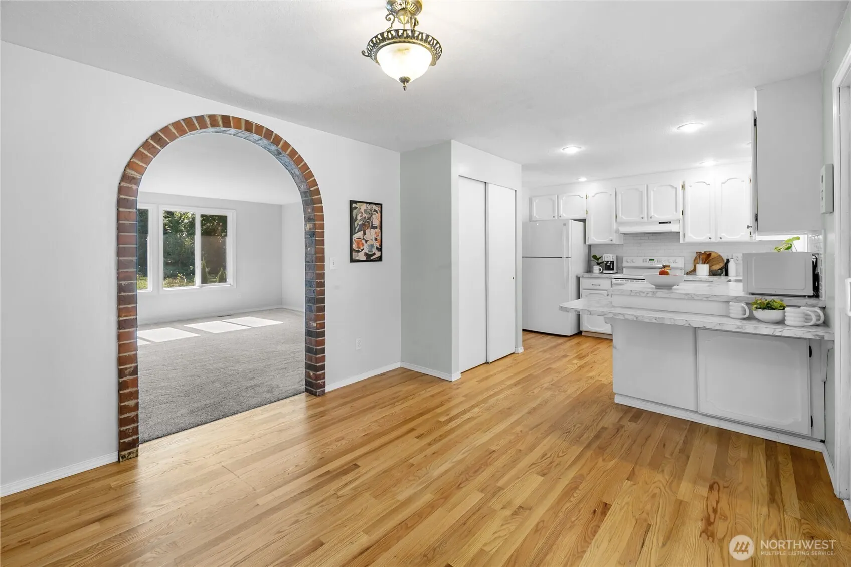 18610 NE 157th Place , Woodinville, WA 98072
