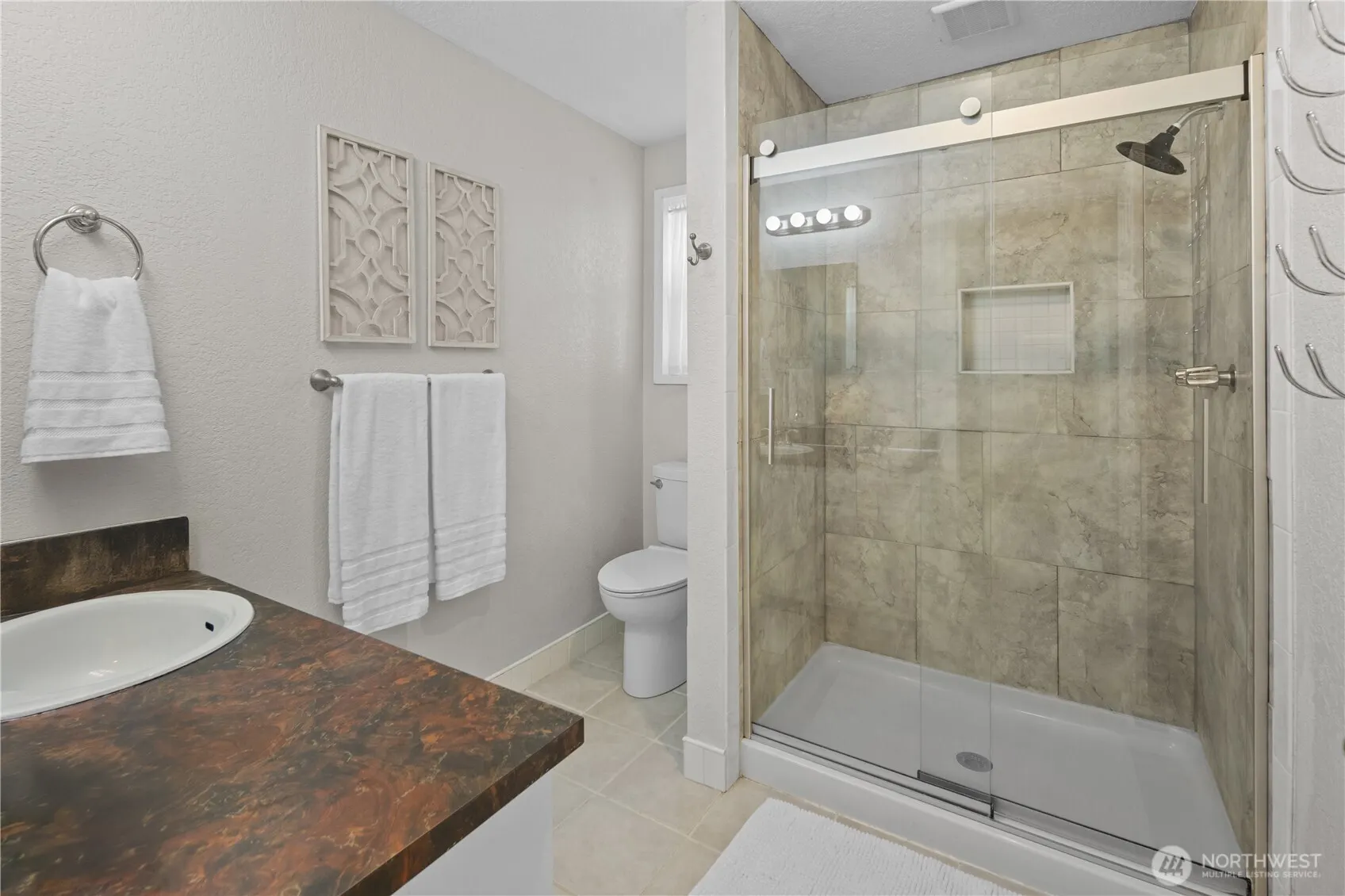18610 NE 157th Place , Woodinville, WA 98072