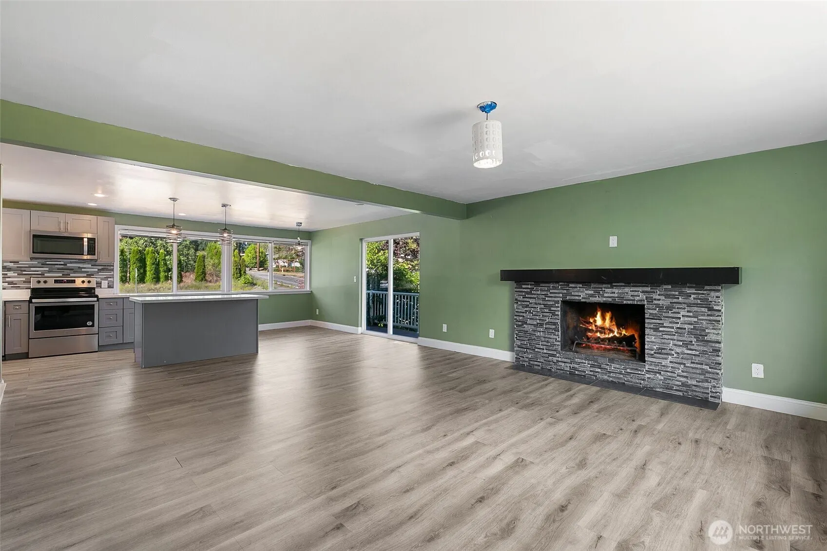 18809 65th Place W, Lynnwood, WA 98036