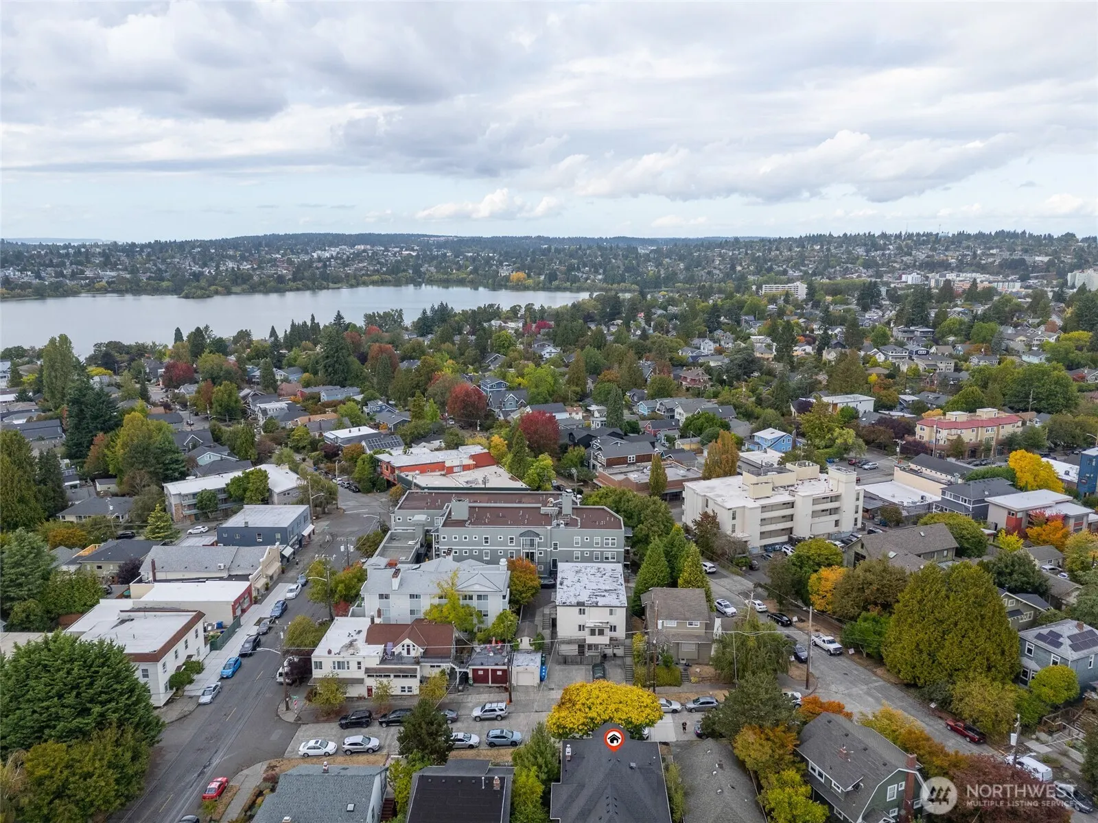 2109 N 54th Street , Seattle, WA 98103